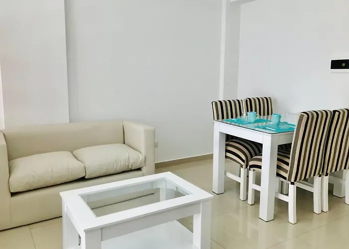 Departamento Con Pileta, Parilla Y Gym En Recoleta - Piso 7
