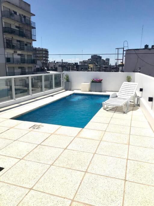 Departamento Con Pileta, Parilla Y Gym En Recoleta - Piso 7 *